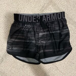 UNDER ARMOUR Girls Athletic Shorts